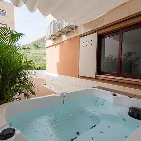 The Terraces Luxury Penthouses, 1d *